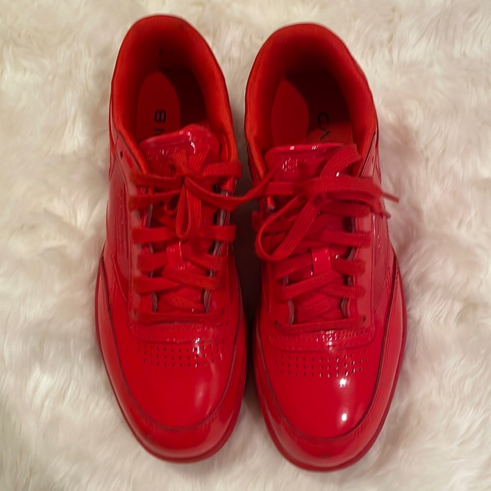 Reebok Cardi B Red, size 8
